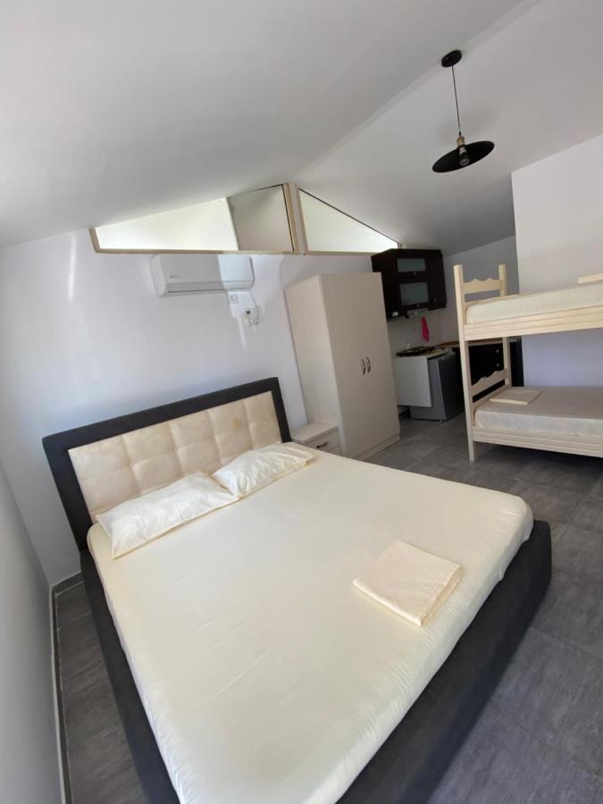 Seaside Cabin Ksamil Exterior photo