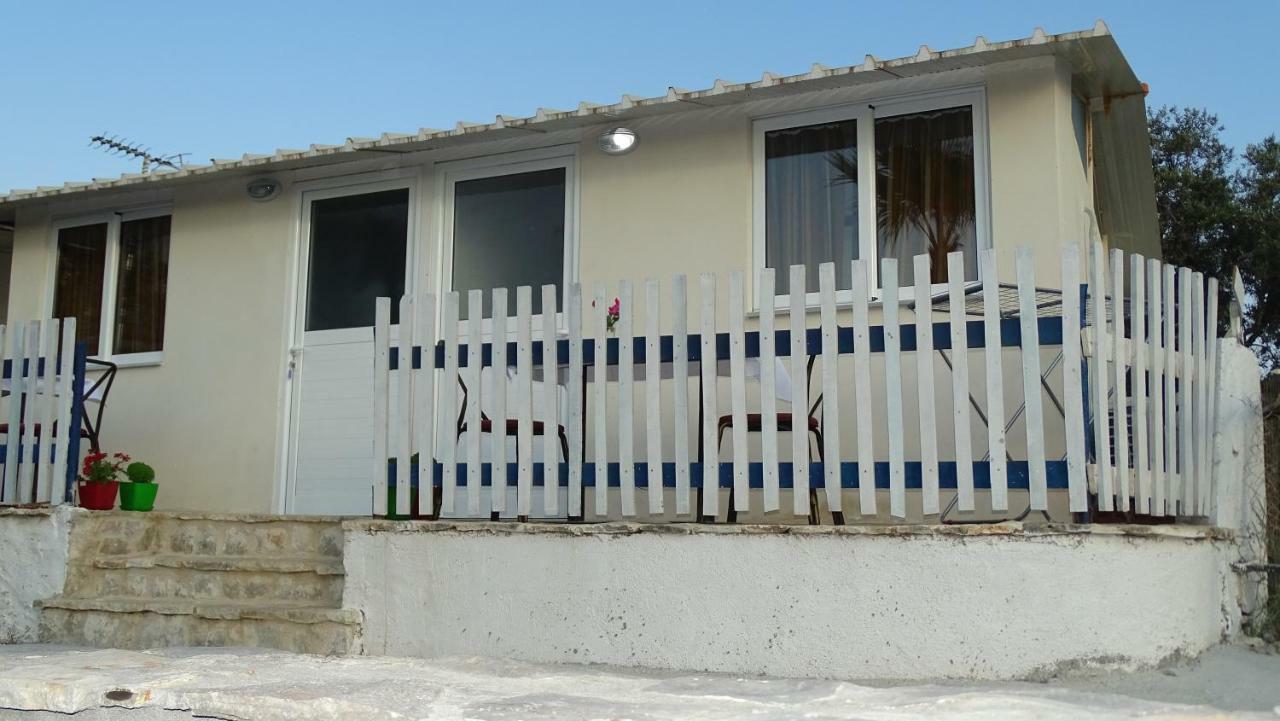 Seaside Cabin Ksamil Exterior photo